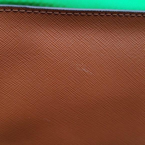 Michael Kors Green Kempton Tote Bag - Picture 13 of 15